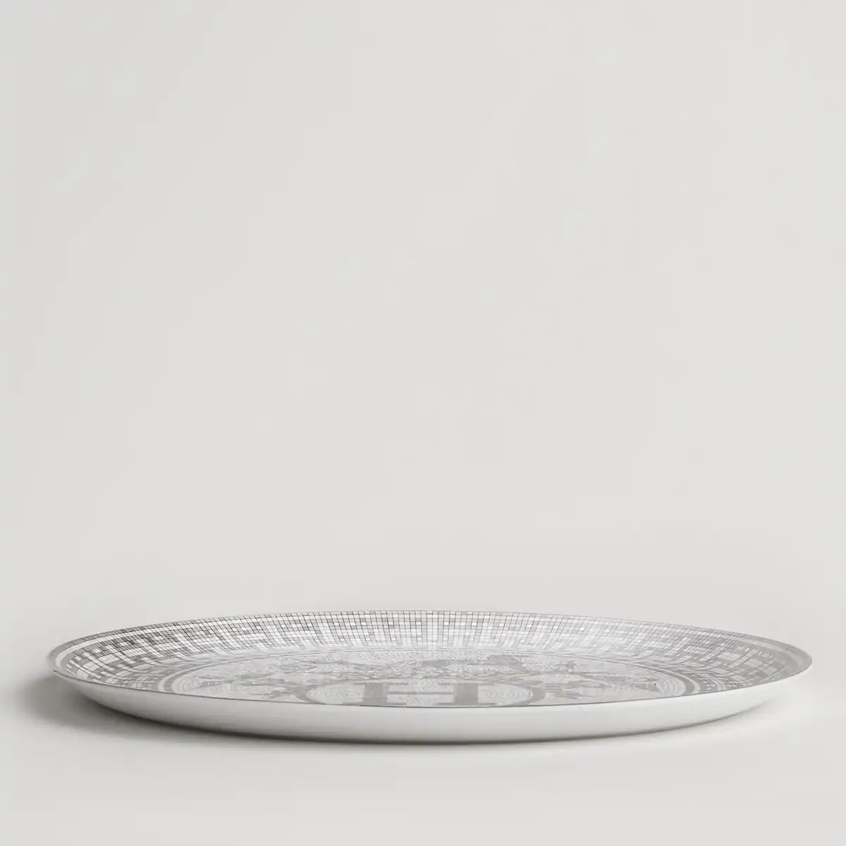 hermes mosaique au 24 platinum tart platter side view