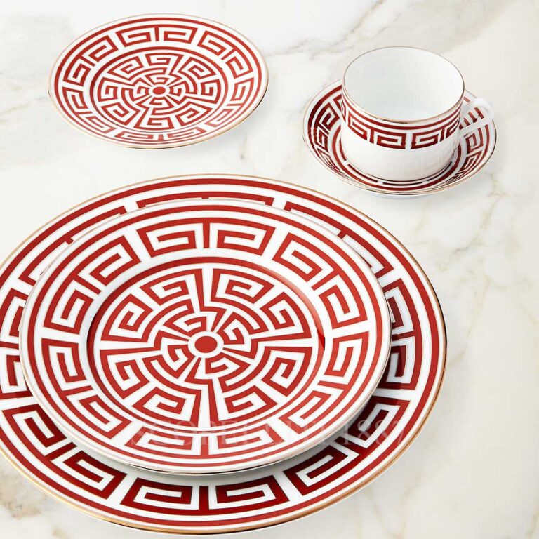 richard ginori labirinto scarlet tableware collection