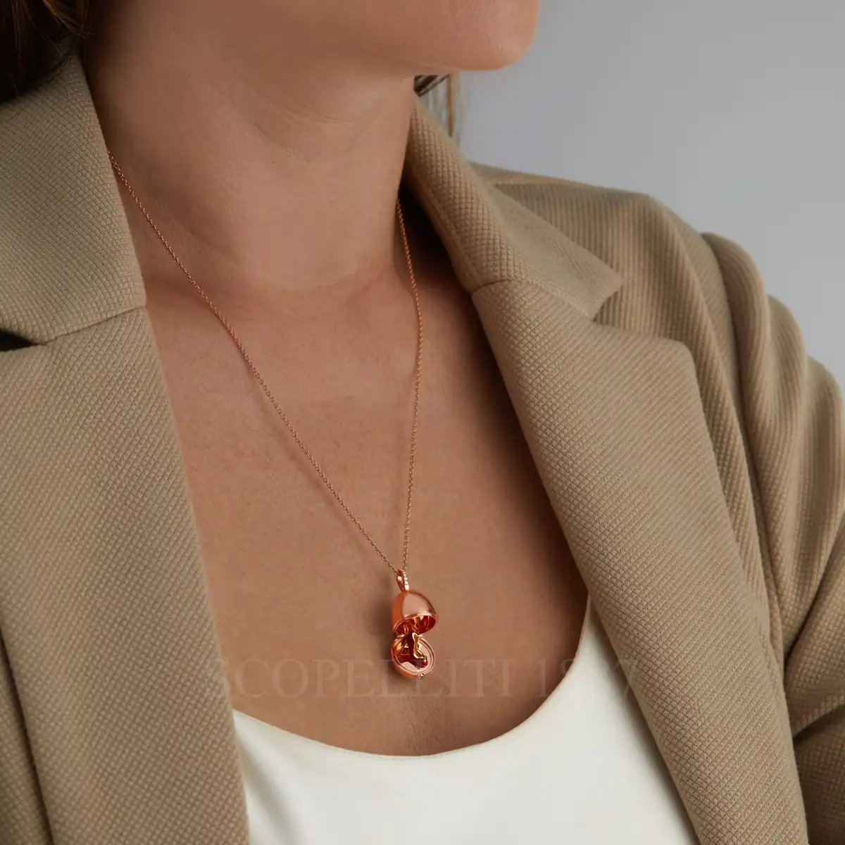 Fabergé Heritage Shoe Surprise Egg Pendant - Image 3