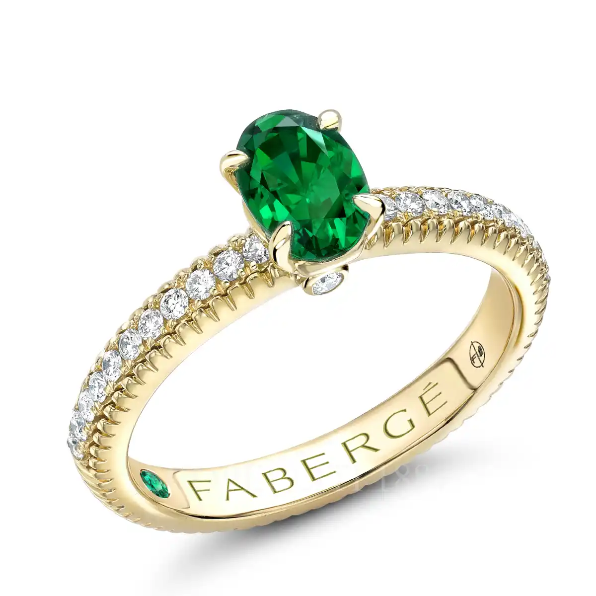 fabergé diamond pavé ring with emerald