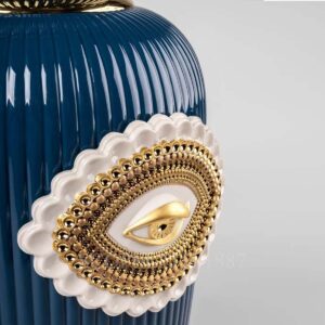 lladro lovers eyes vase