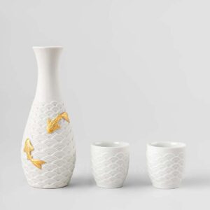 lladro sake set in porcelain