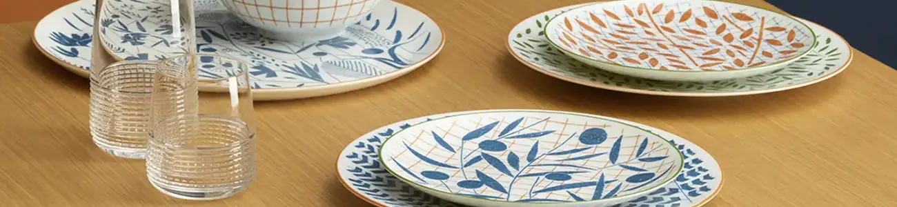 hermes a walk in the garden tableware collection