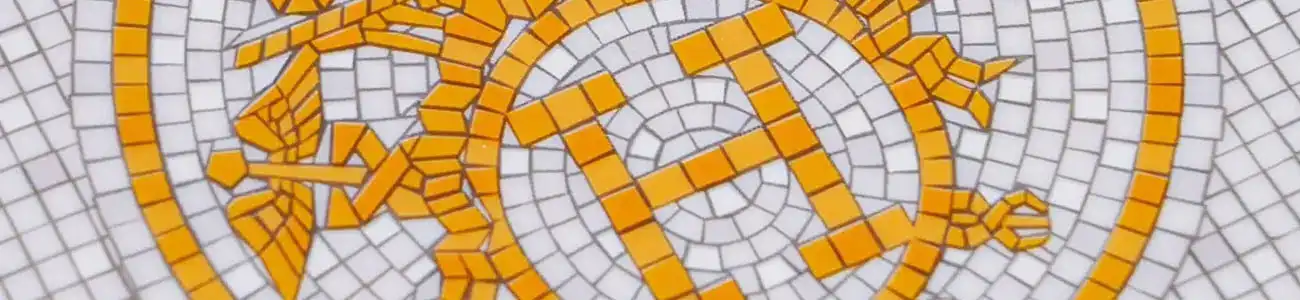 hermès mosaique au 24 gold mosaic decoration detail on limoges porcelain