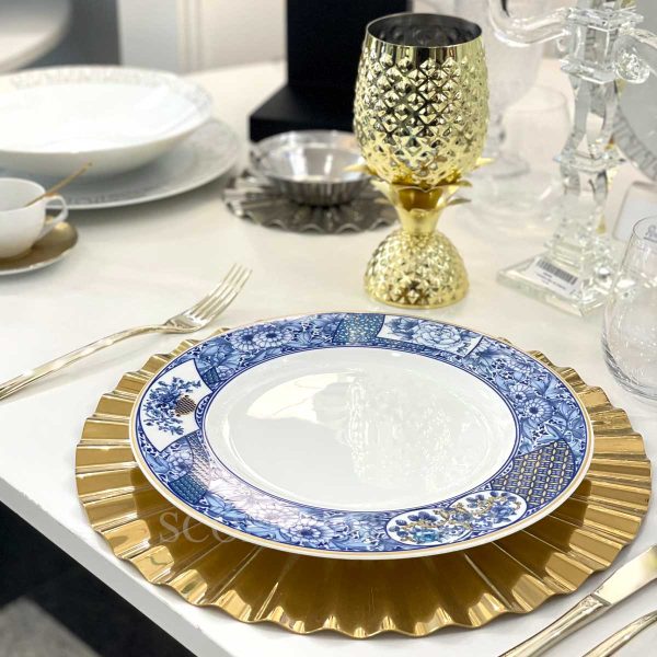 hutscherenreuther dinner plate kabuki table setting