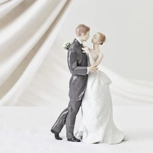 lladro lovers waltz couple figurine