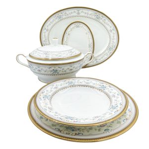 mikasa whitford dinnerware set