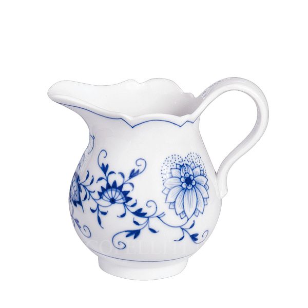 meissen blue onion creamer