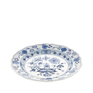 meissen blue onion starter plate view