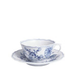 meissen blue onion tea cup