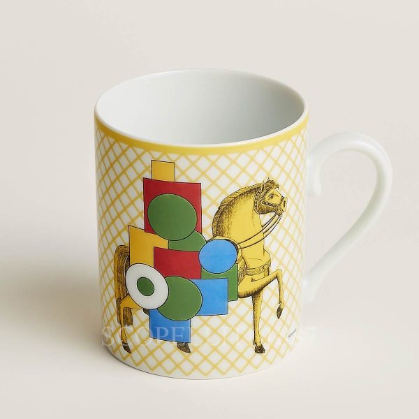 hermes cavalier en form yellow mug