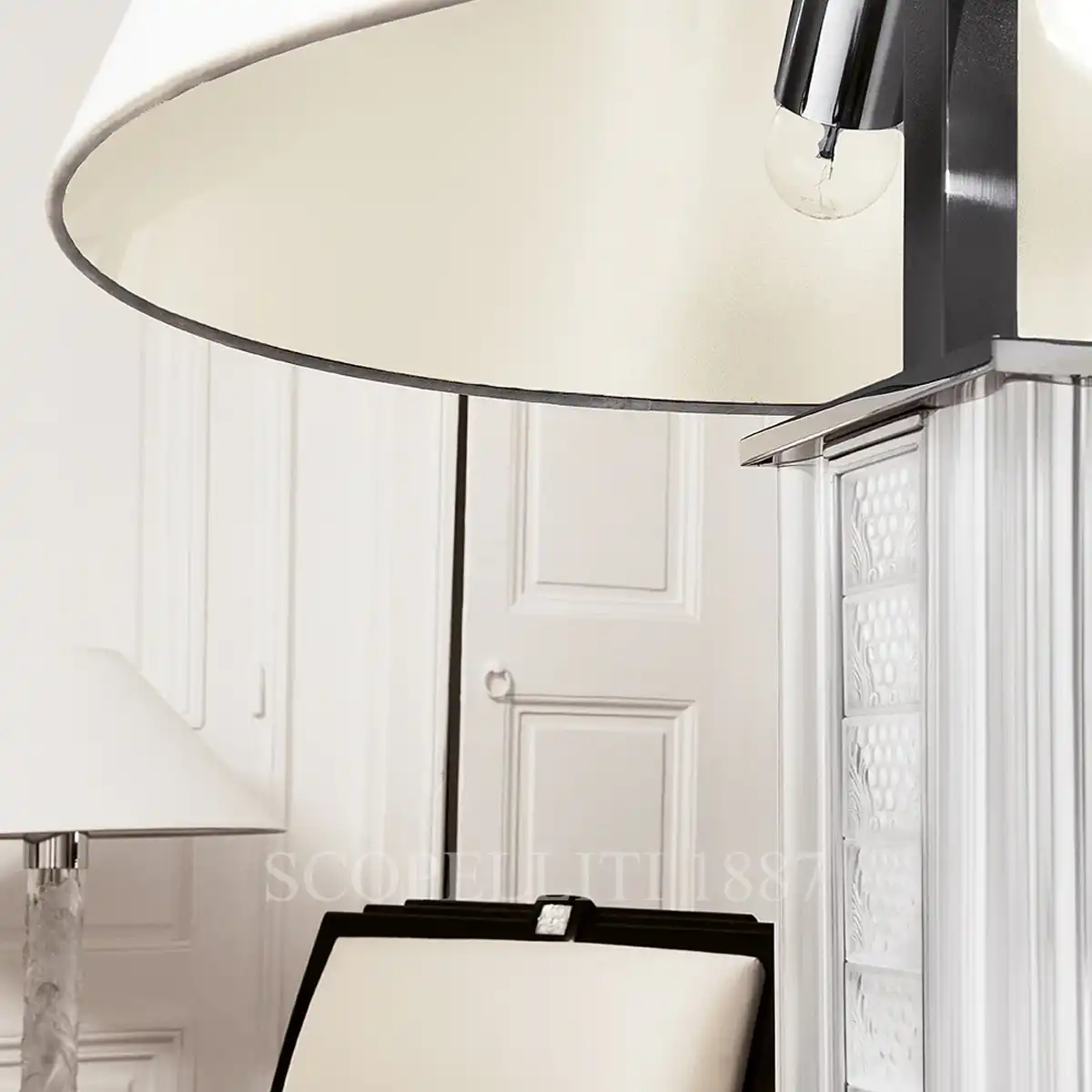 lalique raisins small lamp
