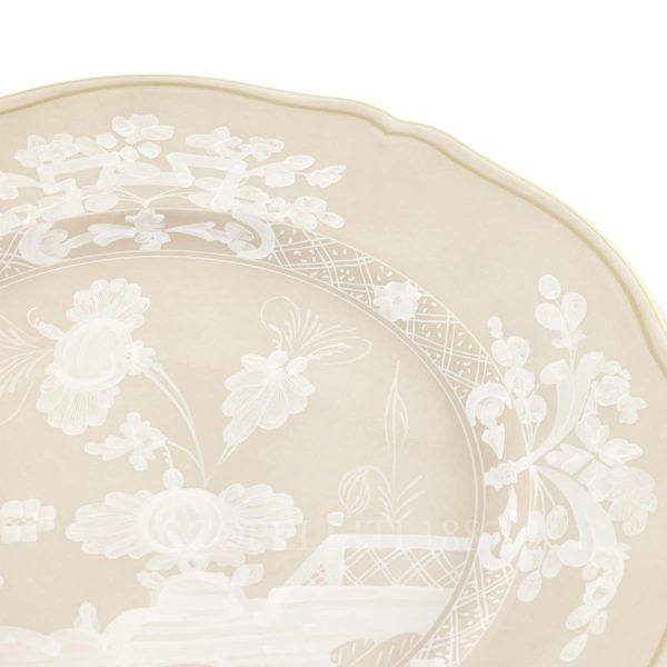 ginori 1735 oriente italiano meringa charger plate detail