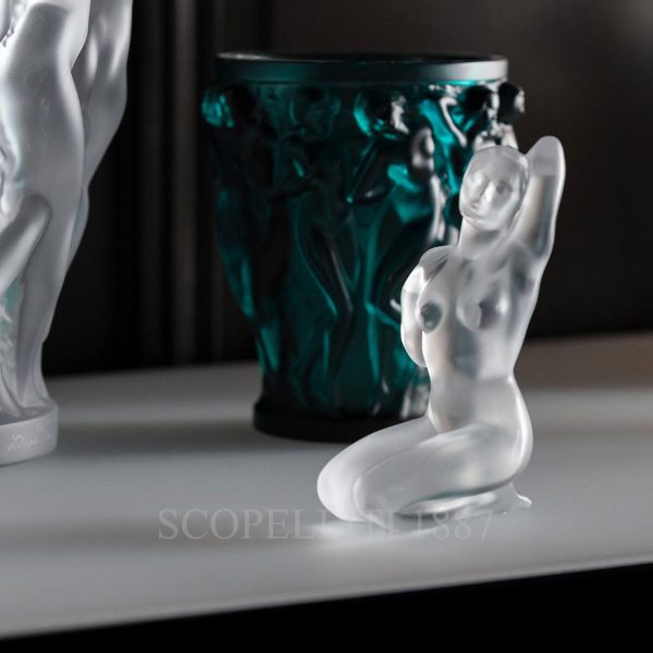 lalique aphrodite nude figurine