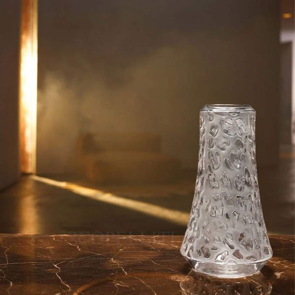 lalique panthere vase crystal