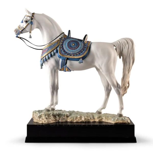 lladro arabian pure breed horse sculpture