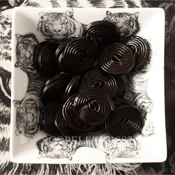 taitu all purpose medium dish wild spirit tiger liquorice