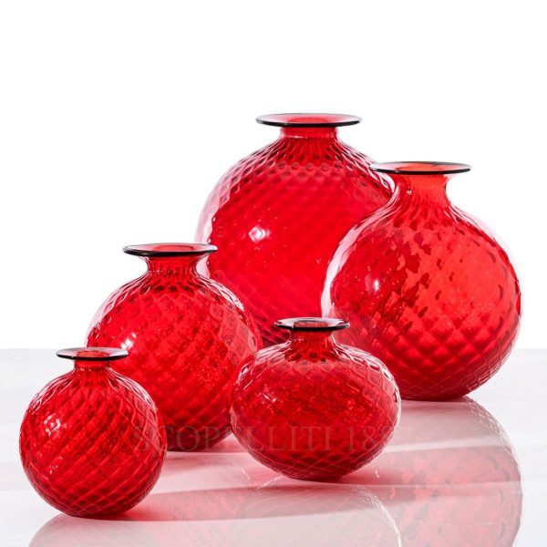 venini monofiore vases in red