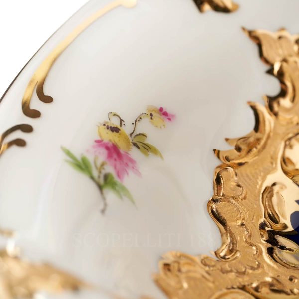 meissen strewn flowers dessert bowl cobalt blue detail