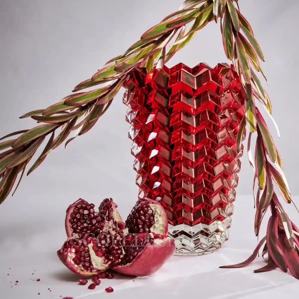 baccarat new red crystal vase eye