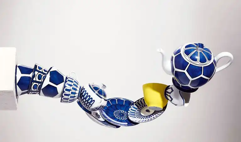 bleus d'ailleurs tableware collection