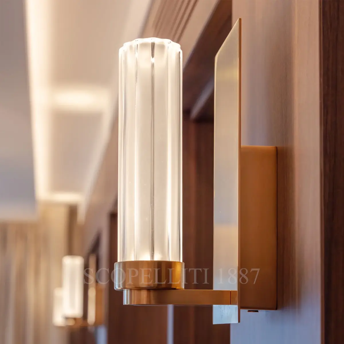 lalique orgue wall sconce small gilded