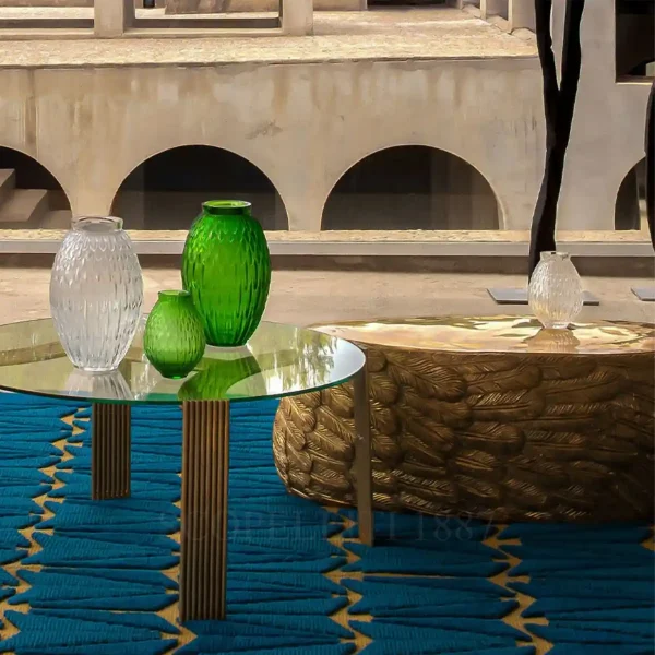 lalique vases plumes