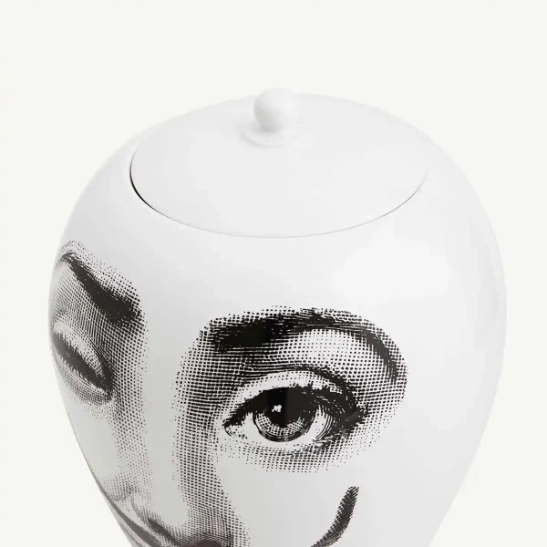 fornasetti vase la femme aux moustaches