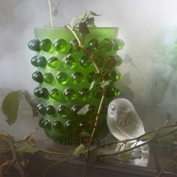 lalique mossi vase amazon green in crystal