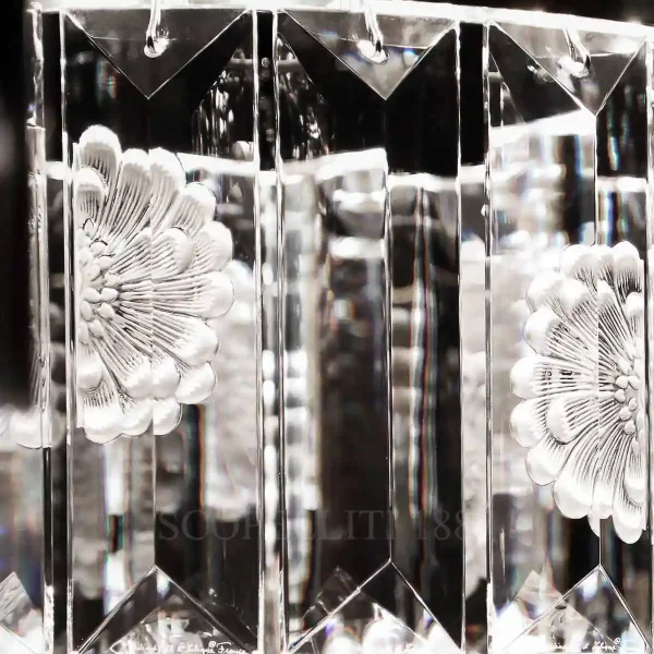 lalique serene chandelier dahlia details