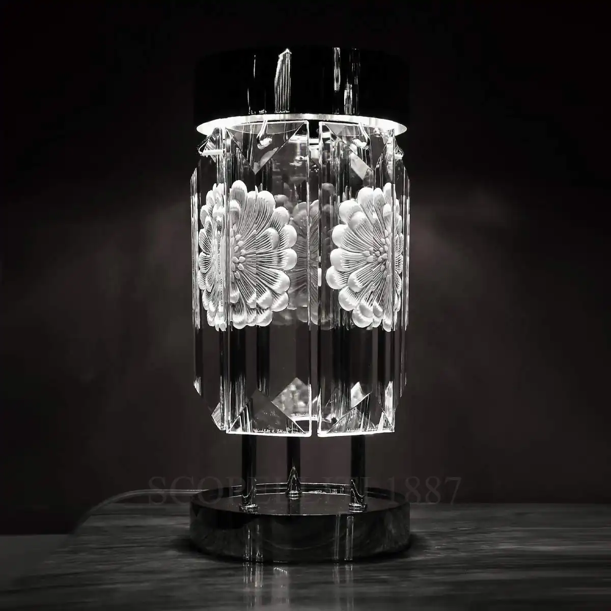 lalique serene dahlia table lamp 6 prisms light on