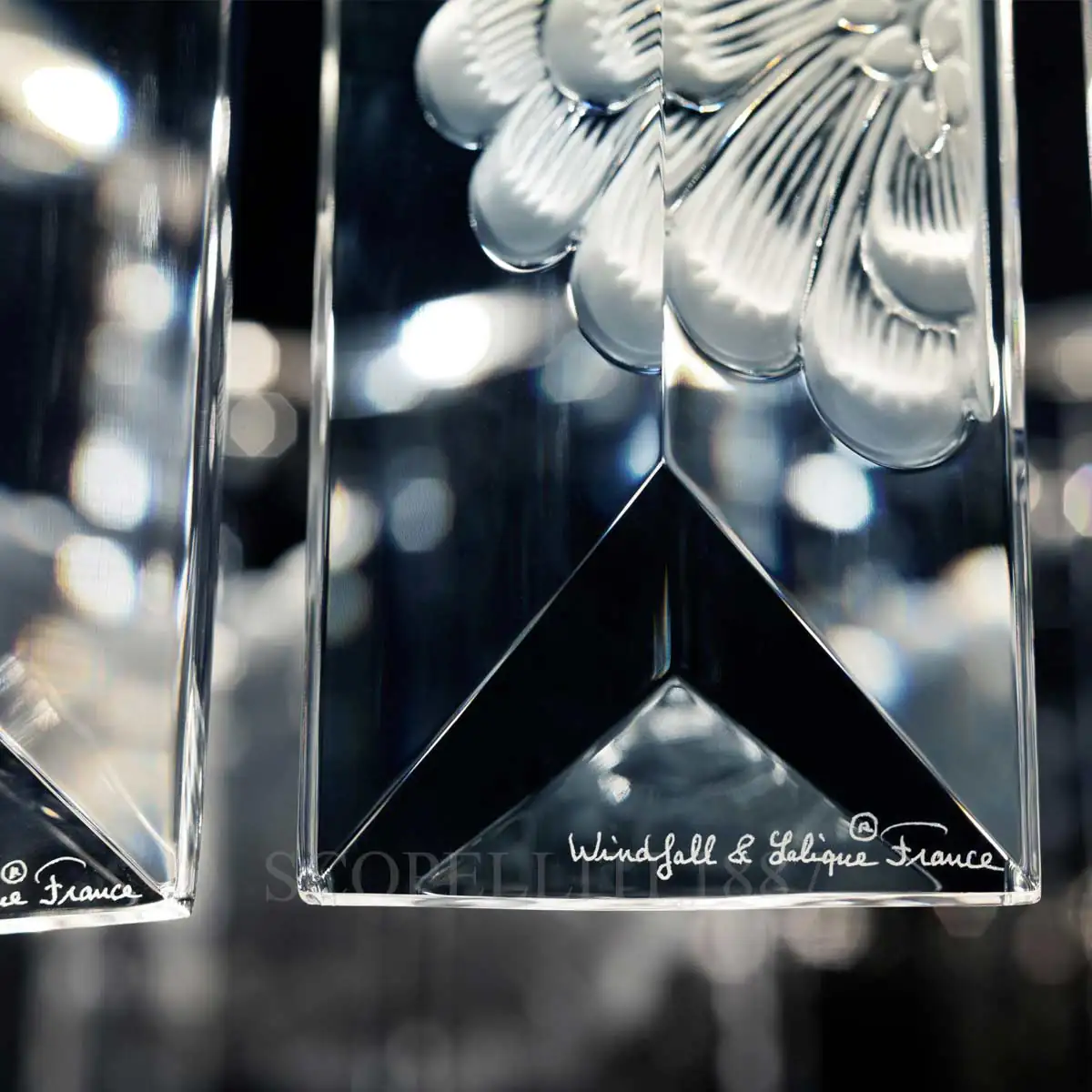 lalique serene dahlia details