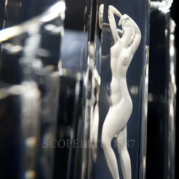 lalique serene table lamp figurines details