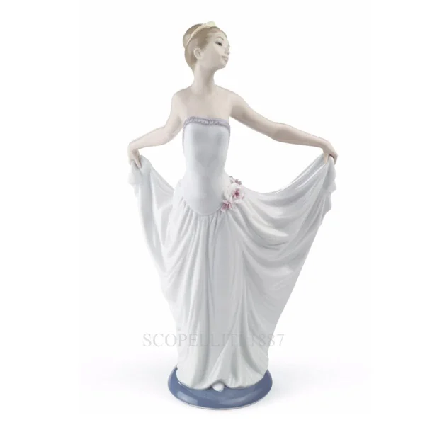 lladro ballet dancer figurine