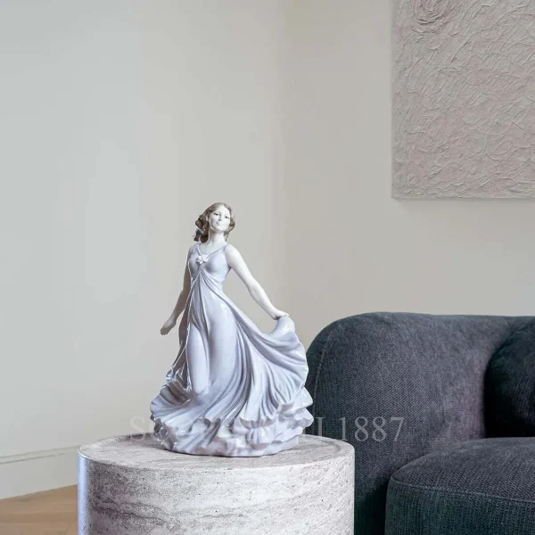 lladro dancing in the wind figurine