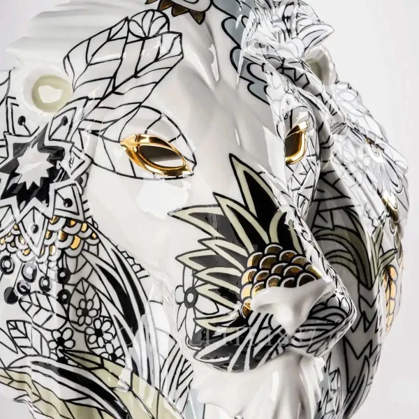 lladro fierce portraits mask lion
