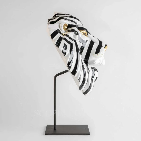 lladro fierce potraits porcelain lion mask