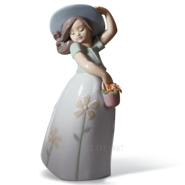 lladro little daisy porcelain figurine