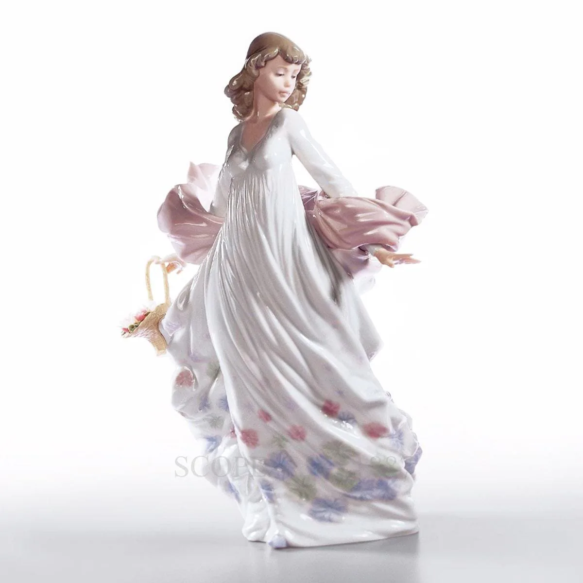 lladro spring splendor porcelain figurine