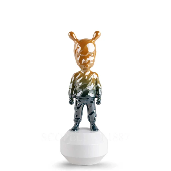 lladro the guest small by supakitch porcelain