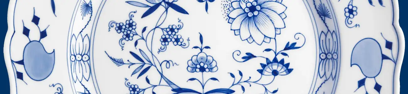meissen blue onion pattern detail
