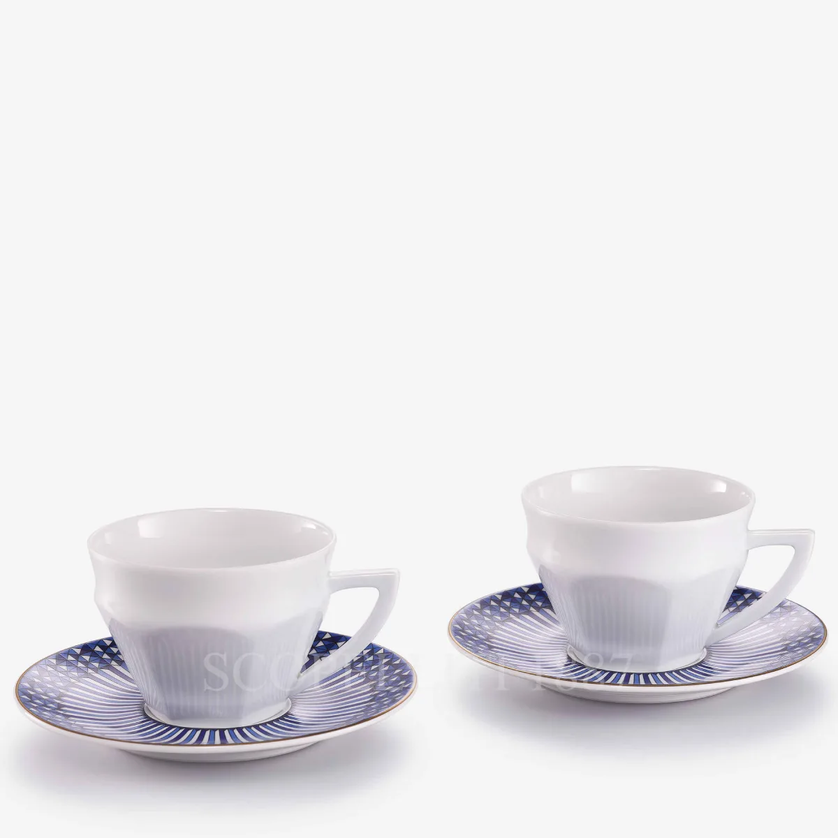 set of 2 baccarat tea cup and saucer arcadia in blue with gold detaling