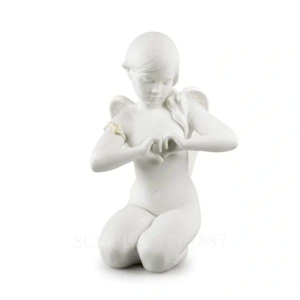 lladró heavenly heart angel porcelain figurine