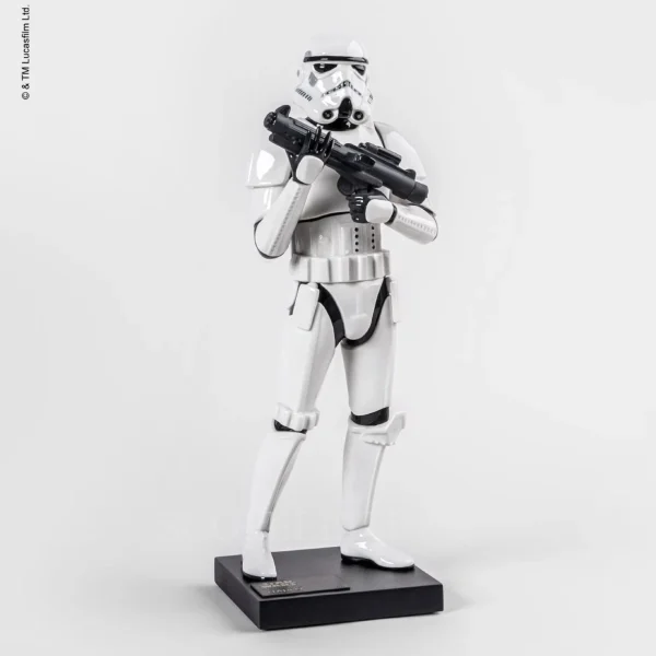 lladró stormtrooper porcelain sculpture limited edition